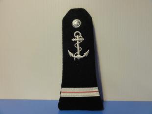 Trustee legs shoulders 2nd Class Seafarers