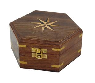 Hexagonal wooden box 16x14x7cm
