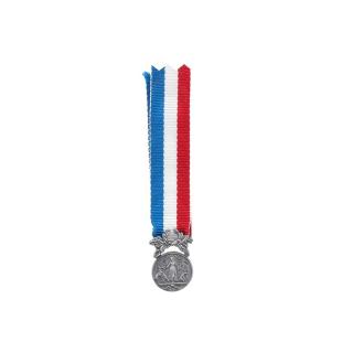 2ND CLASS BR SILVER RESCUE REDUCTION MEDAL