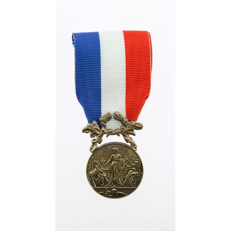 Médaille d'Honneur du Courage et de Dévouement Bronze